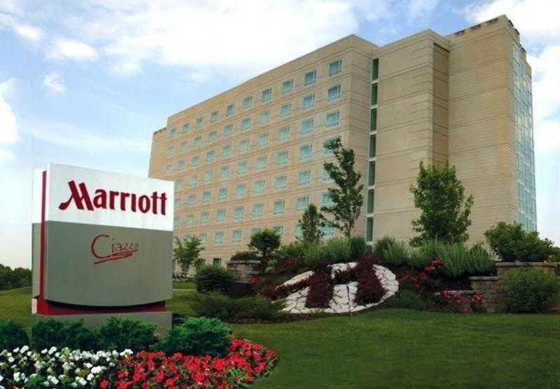 Chicago Marriott Southwest At 3*